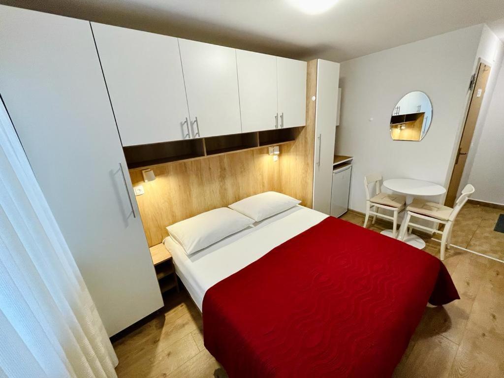 Guest House Korunic Korčula Eksteriør billede